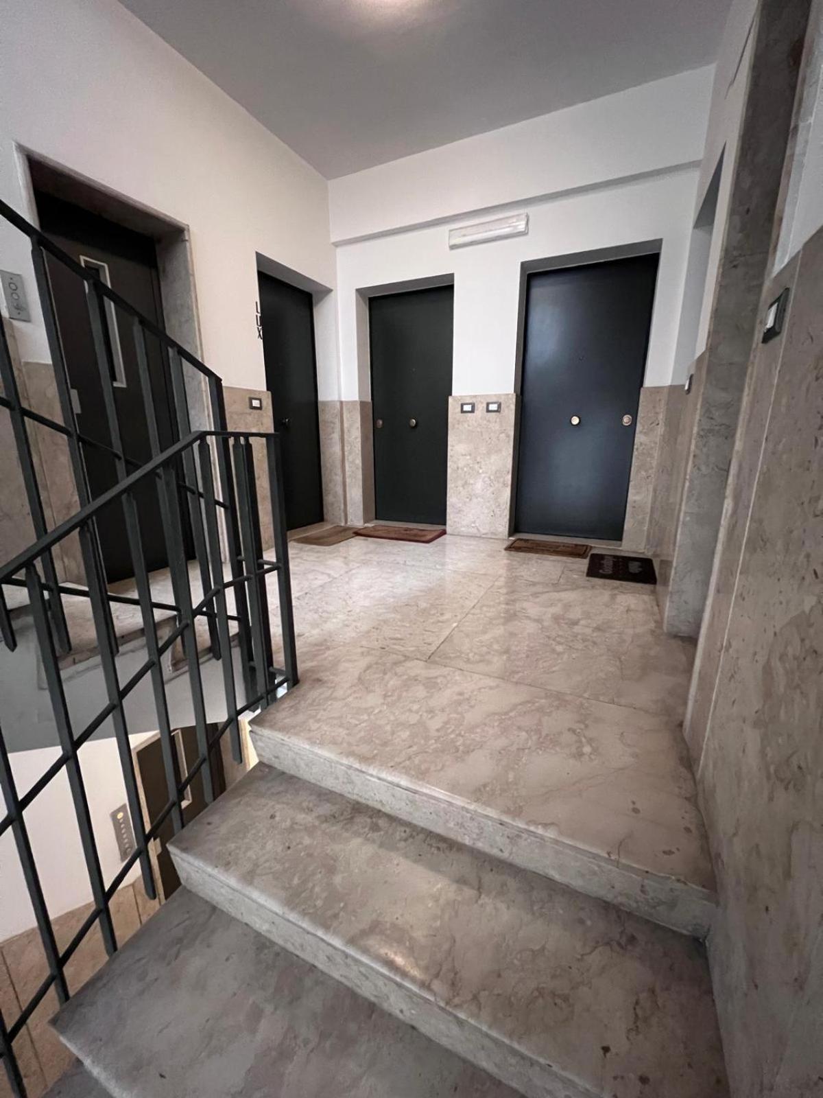 Lux Apartment In Historical Center Of Palermo Exterior photo